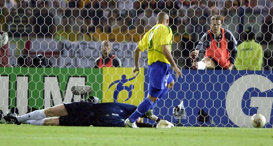 Jogos Eternos - Alemanha 0x2 Brasil 2002 21 ronaldo2002penta
